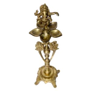 Ganesha Divi