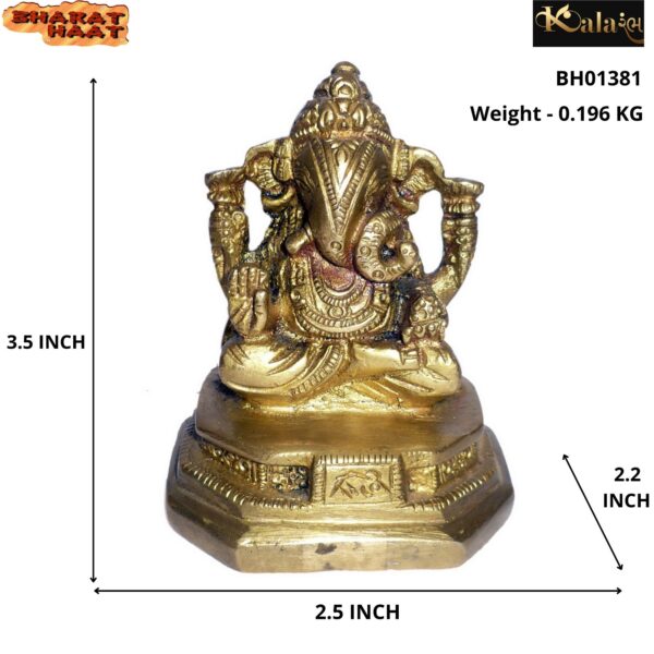 Dagdu Ganesha size view