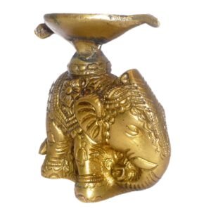 Elephant Stand Diya