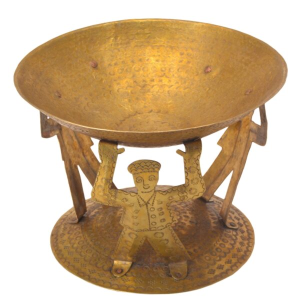 Dish With Stand