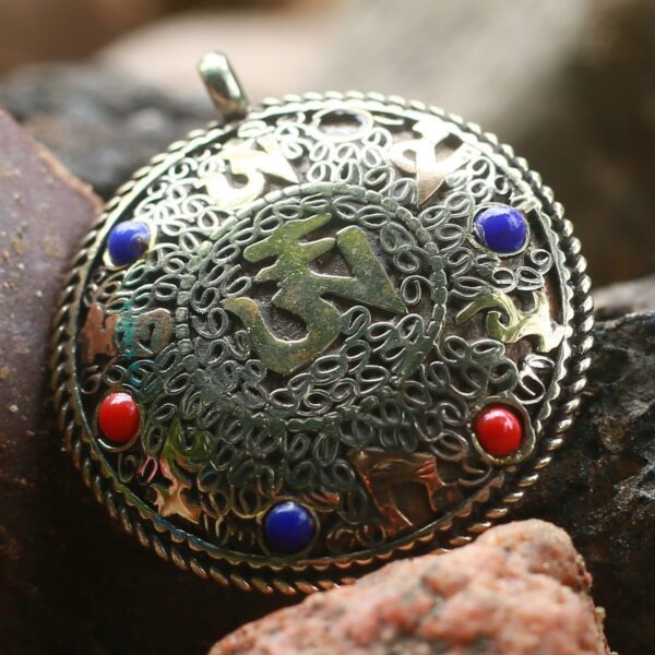 Pendant