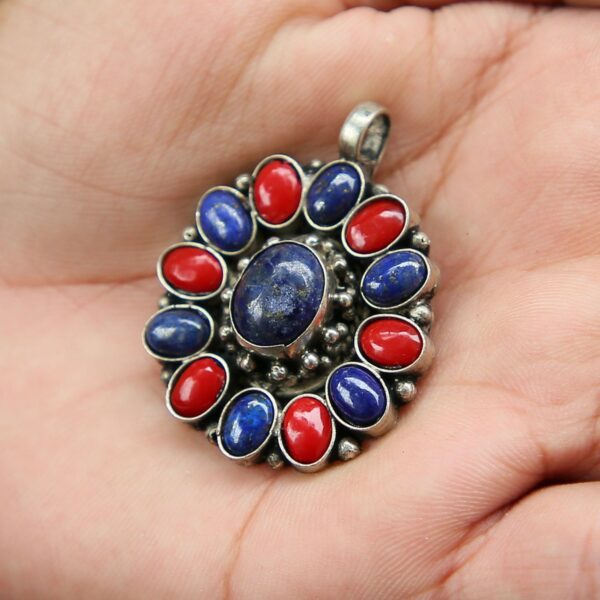 Pendant