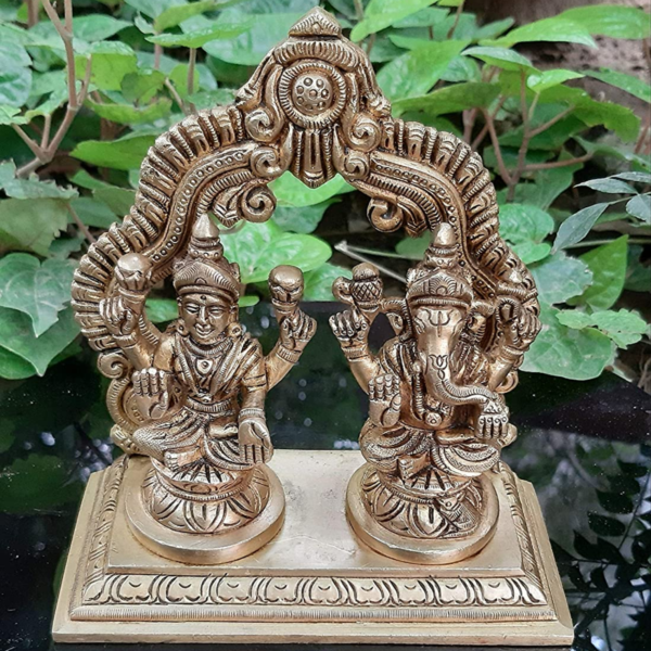 Ganesha Lakshmi God Idol