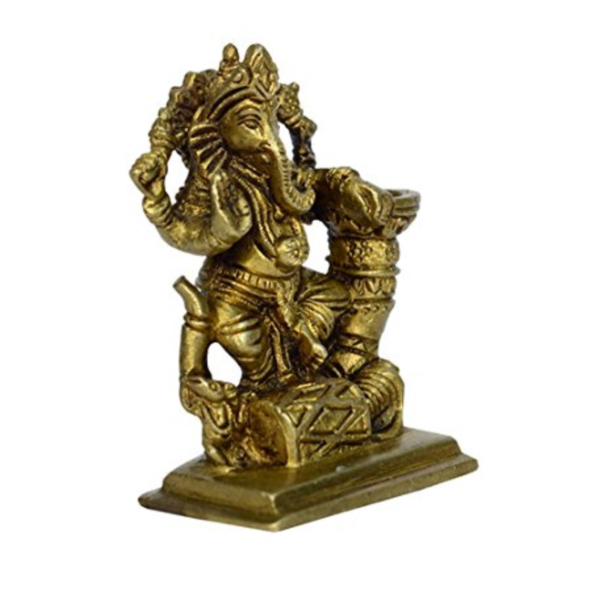 Ganesha with shankh