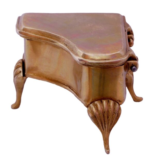 Piano Model