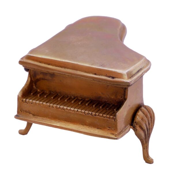 Piano Model
