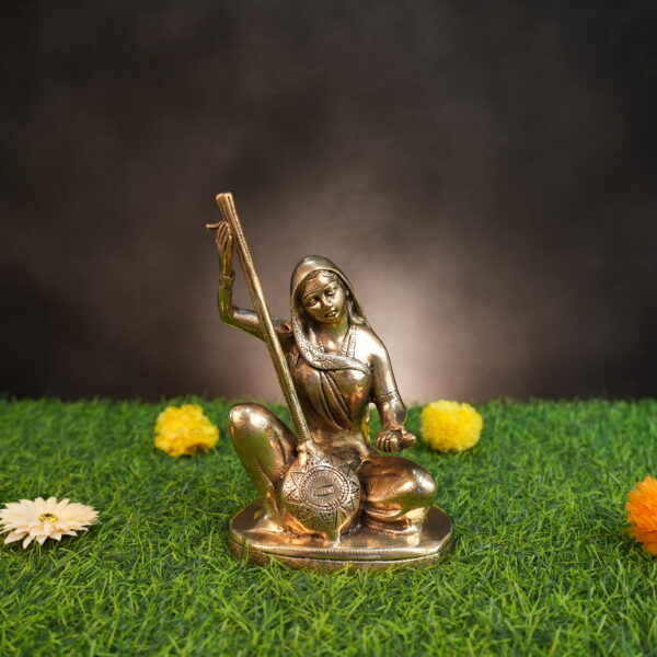 Brass Meera Bai 9.2 Inch KBH09824