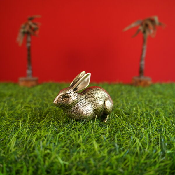 Brass Rabbit 3.4 Inch KBH09850