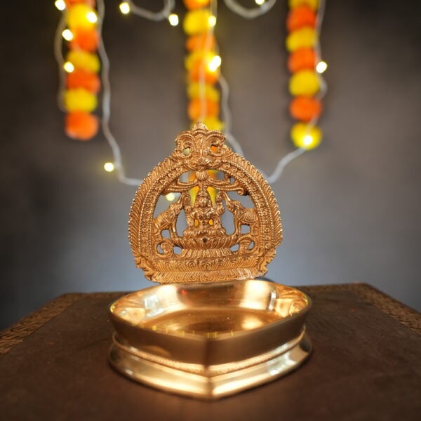 Brass Gajalakshmi Diyo 5.5 Inch KBH09926