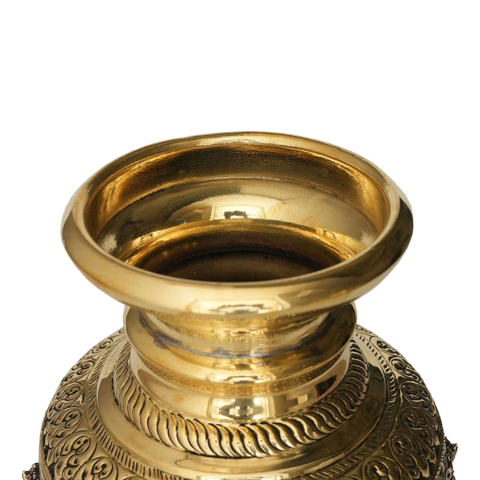 Brass lakshmi Pot 7.5 Inch KBH09982 Brass lakshmi Pot 7.5 Inch KBH09982