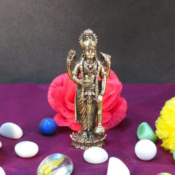 Brass Vishnu Standing 6.9 Inch KBH09255