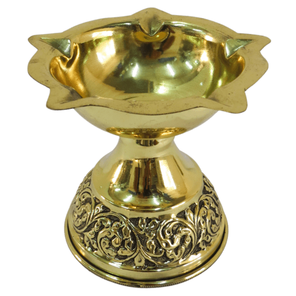 Brass Standing Diya 4.2 Inch KBH09271