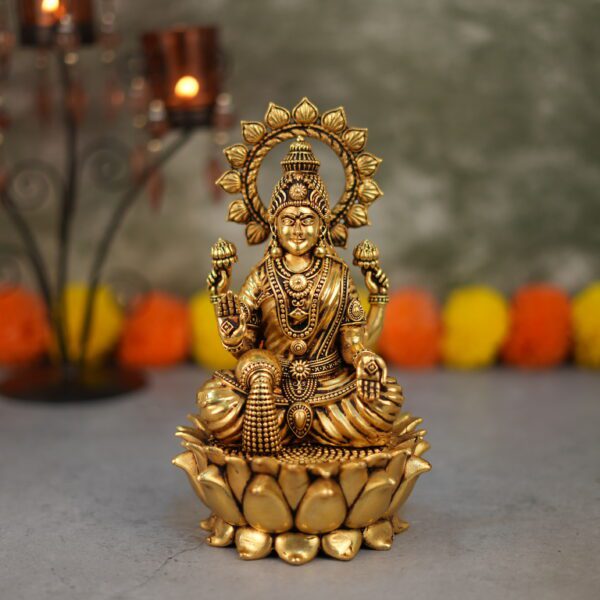 Brass Lakshmi 8.5 Inch KBH10233