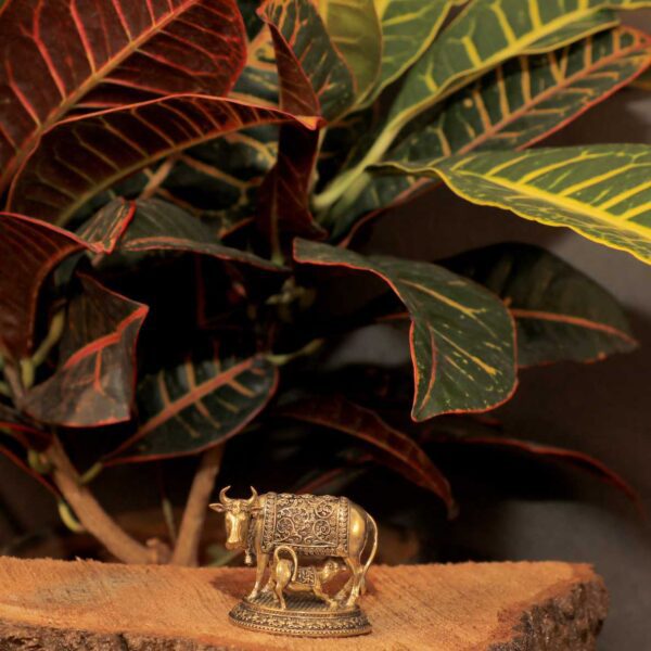 Brass Cow & Calf 1.5 Inch KBH10290