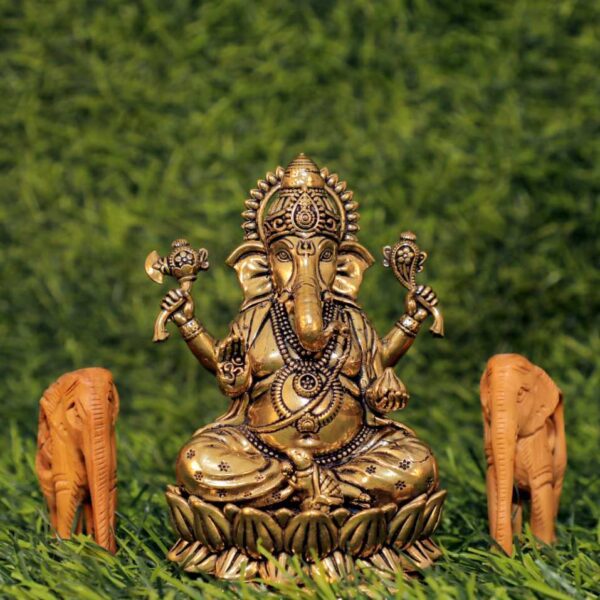 Brass Ganesha 3.9 Inch KBH10295