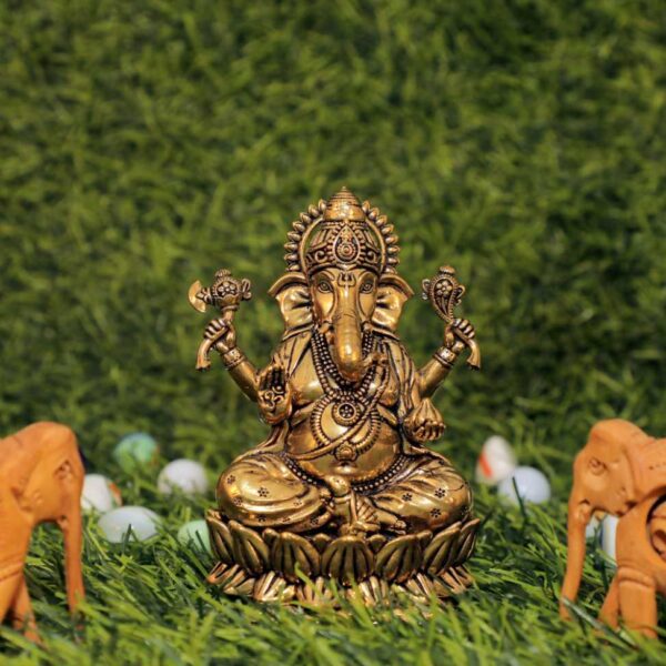 Brass Ganesha 3.9 Inch KBH10295