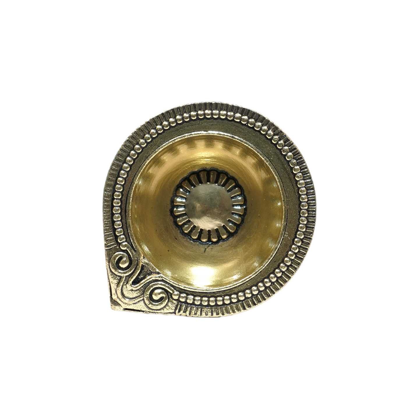 Brass Diya 1.8 Inch KBH10299 Brass Diya 1.8 Inch KBH10299