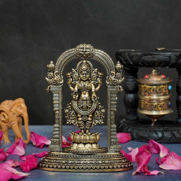 Brass LAKshmi 4.5 Inch KBH10301