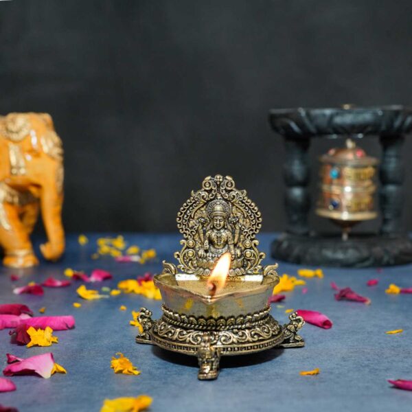 Brass LAKshmi Diya 2.8 Inch KBH10303