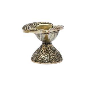 Brass Shankh Diya 1.5 Inch KBH10304