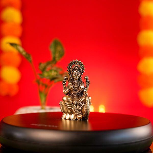 Brass Lakshmi 3.7 Inch BH09682