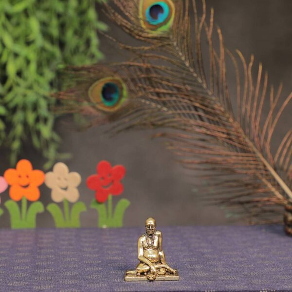 Brass Swami Samarth 1.4 Inch KBH10437