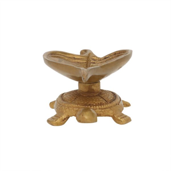 KALARAMBH Brass Tortoise Diya 1.4 Inch, 1 Pcs BH08445