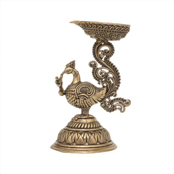 KALARAMBH Brass Peacock Diya 3.2 Inch, 1 Pcs BH10590