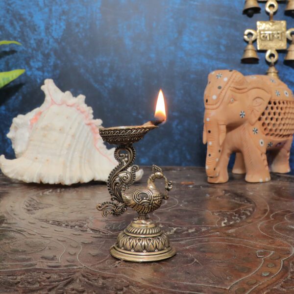 KALARAMBH Brass Peacock Diya 3.2 Inch, 1 Pcs BH10590