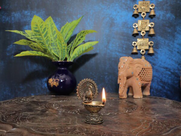 KALARAMBH Brass Peacock Diya 2.8 Inch, 1 Pcs BH10594