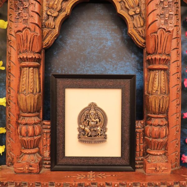 KALARAM BH Brass Ganesha Frame 9.3 Inch, 1 Pcs BH10698