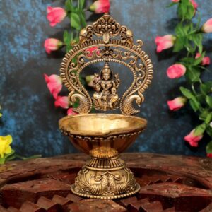 KALARAMBH Brass Lakshmi Divi 5.5 Inch, 1 Pcs BH10704