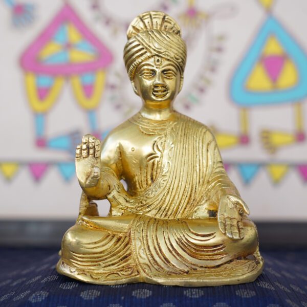 Brass Sahajanand Swami 5.2 Inch KBH11080