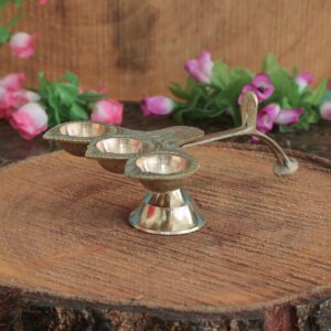 Brass Aarti Diya with Handle 2.2 Inch KBH10675