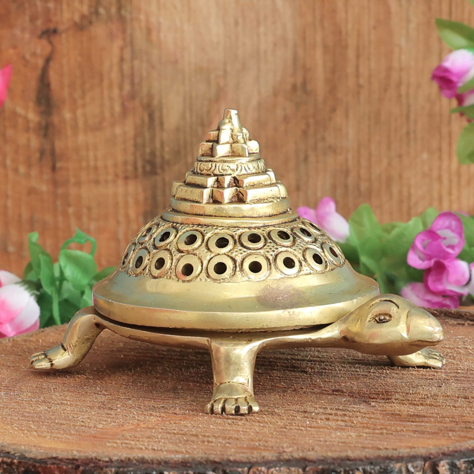 Brass Shree Yantra on Tortoise 3.2 Inch KBH11541 Brass Shree Yantra on Tortoise 3.2 Inch KBH11541