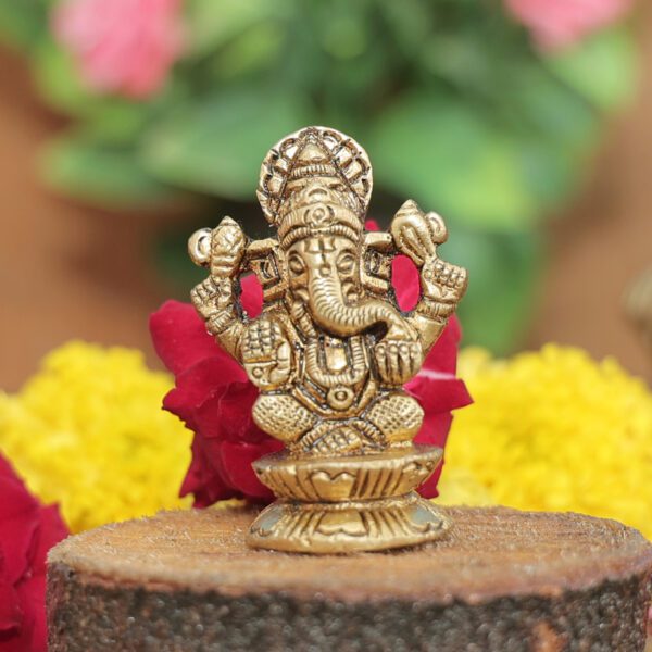 Brass Ganesha 2 Inch KBH11617