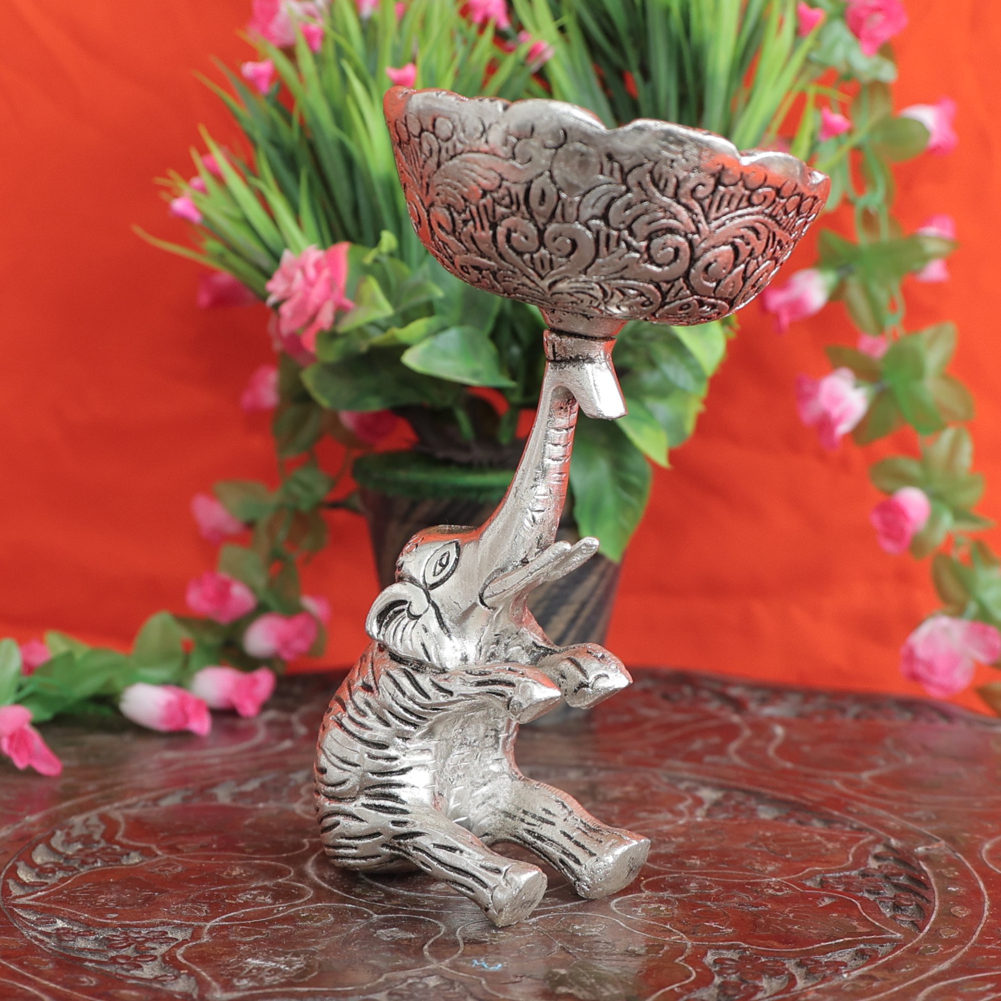 Metal Elephant Bowl 7.2 Inch KBH11632 Metal Elephant Bowl 7.2 Inch KBH11632