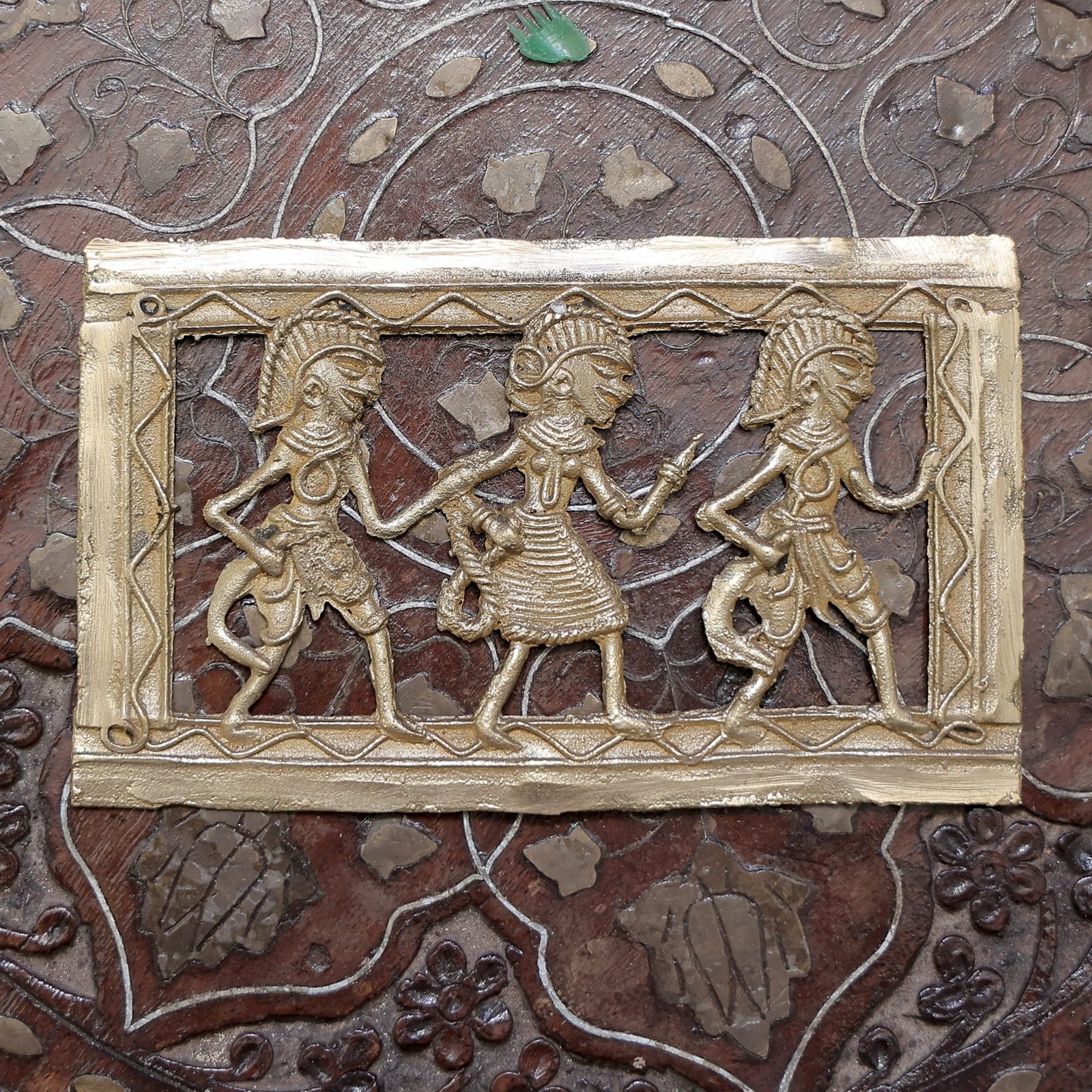 1000964464 KALARAMBH Brass Bastar Art Frame 2.8 Inch, 1 Pcs